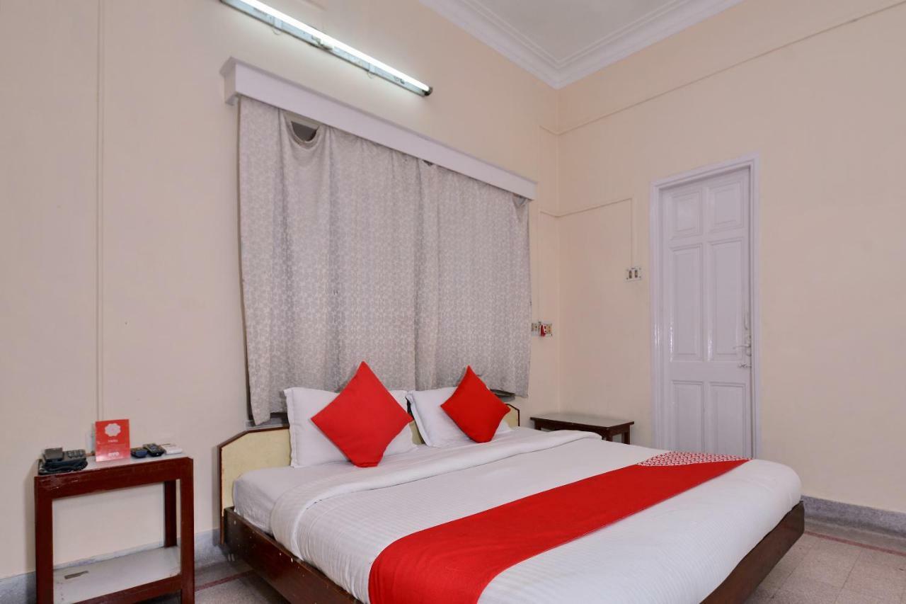 Oyo 10826 Sona Guest House Kolkata Exterior photo